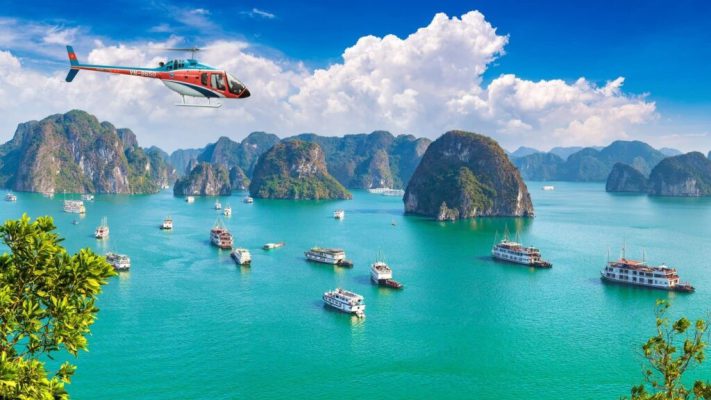 Tour nghỉ dưỡng tại Hạ Long của khách hàng Holidays Vietnam.